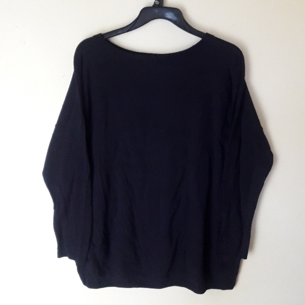Sweater - Picture 6 of 7